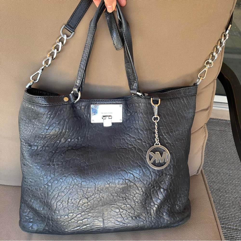 Michael Kors Black Leather Shoulder Large Tote Hobo Chain Strap Silver Hardware